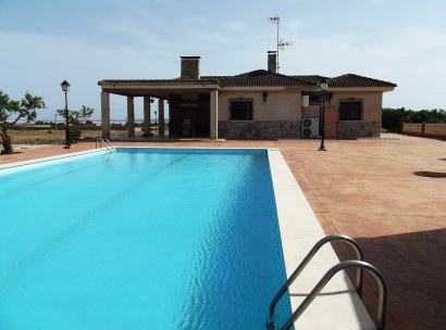 Villa for sale · Resale - La Herrada · Alicante · Spain