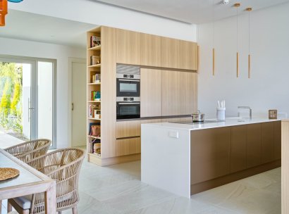 Villa · Resale - Las Colinas Golf Resort · Alicante · Spain