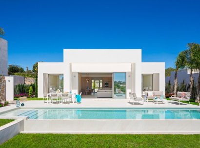 Villa · Resale - Las Colinas Golf Resort · Alicante · Spain