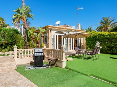 Detached villa · Resale - Orihuela Costa · Playa Flamenca · Alicante · Spain