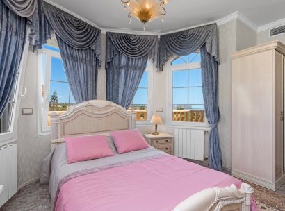 Detached villa · Resale - Orihuela Costa · Playa Flamenca · Alicante · Spain