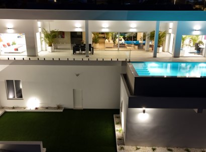 Villa · Resale - La Marina · La Marina / El Pinet · Alicante · Spain