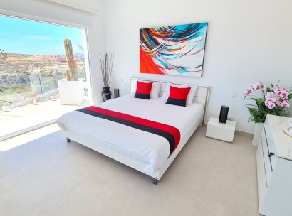Villa · Resale - La Marina · La Marina / El Pinet · Alicante · Spain