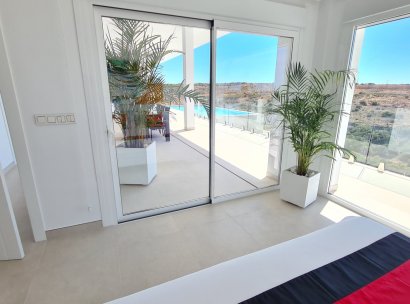 Villa · Resale - La Marina · La Marina / El Pinet · Alicante · Spain