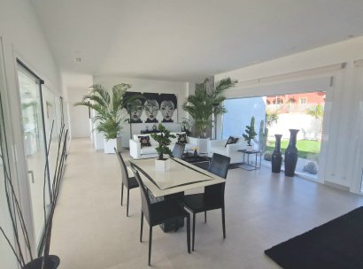 Villa · Resale - La Marina · La Marina / El Pinet · Alicante · Spain