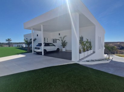 Villa · Resale - La Marina · La Marina / El Pinet · Alicante · Spain