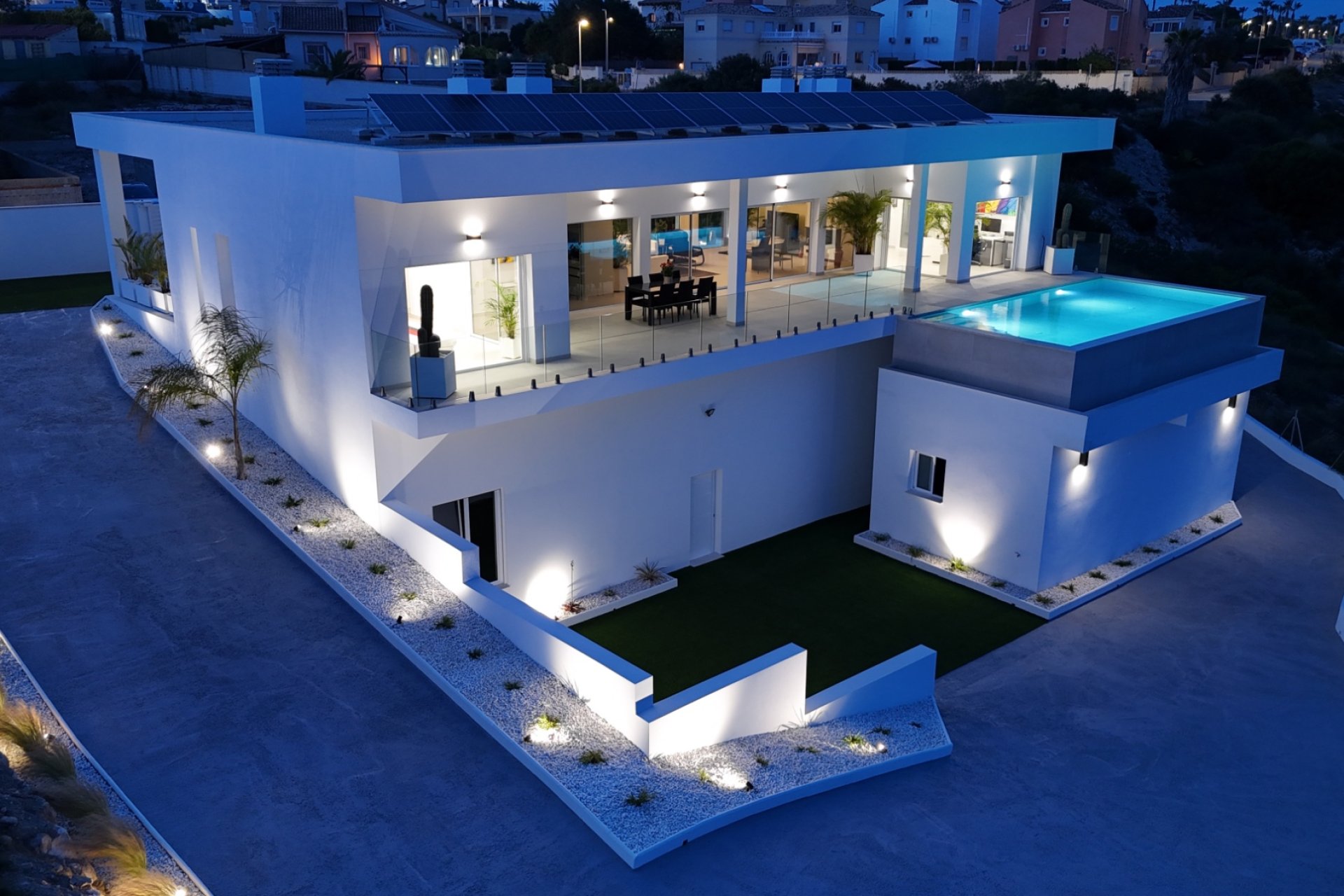 Resale - Villa - La Marina