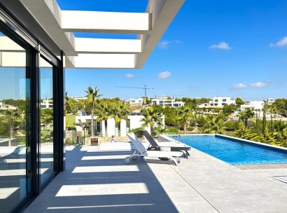 Villa · Resale - Las Colinas Golf Resort · Alicante · Spain