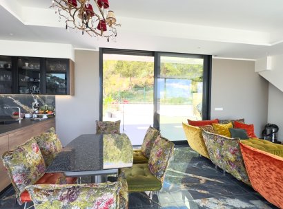 Villa · Resale - Las Colinas Golf Resort · Alicante · Spain