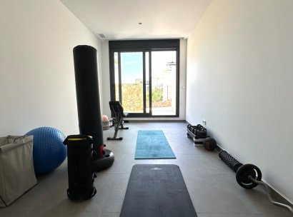 Villa · Resale - Las Colinas Golf Resort · Alicante · Spain