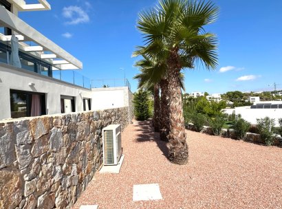 Villa · Resale - Las Colinas Golf Resort · Alicante · Spain