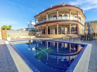 Villa · Reventa - Orihuela Costa · La Zenia · Alicante · España
