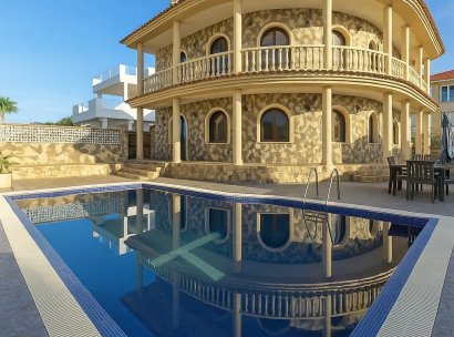 Villa · Reventa - Orihuela Costa · La Zenia · Alicante · España