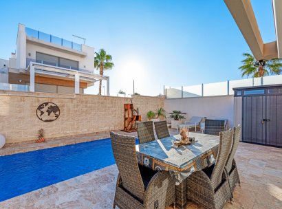 Villa · Herverkoop - Orihuela Costa · Villamartín · Alicante · Spanje