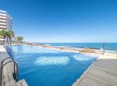 Erdgeschosswohnung · Wiederverkauf - Orihuela Costa · Punta Prima · Alicante · Spanien