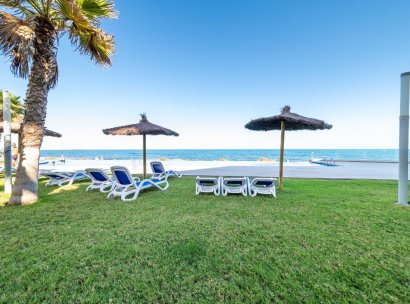 Erdgeschosswohnung · Wiederverkauf - Orihuela Costa · Punta Prima · Alicante · Spanien