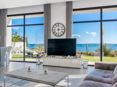 Villa · Wiederverkauf - Cabo Roig · Alicante · Spanien