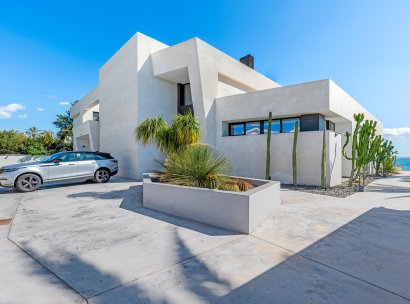 Villa · Wiederverkauf - Cabo Roig · Alicante · Spanien