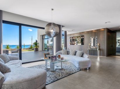 Villa · Wiederverkauf - Cabo Roig · Alicante · Spanien