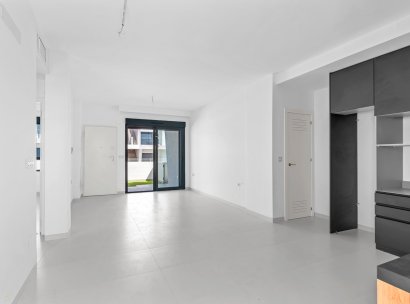 Groundfloor bungalow · Herverkoop - San Miguel de Salinas · Alicante · Spanje