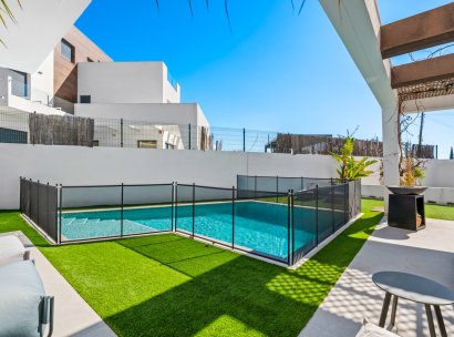 Vrijstaande villa · Herverkoop - Ciudad Quesada · Alicante · Spanje