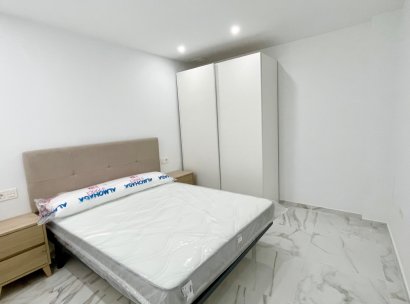 Appartement · Herverkoop - Torrevieja · Centro · Alicante · Spanje