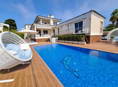 Villa · Återförsäljning - Torrevieja · La Mata · Alicante · Spanien