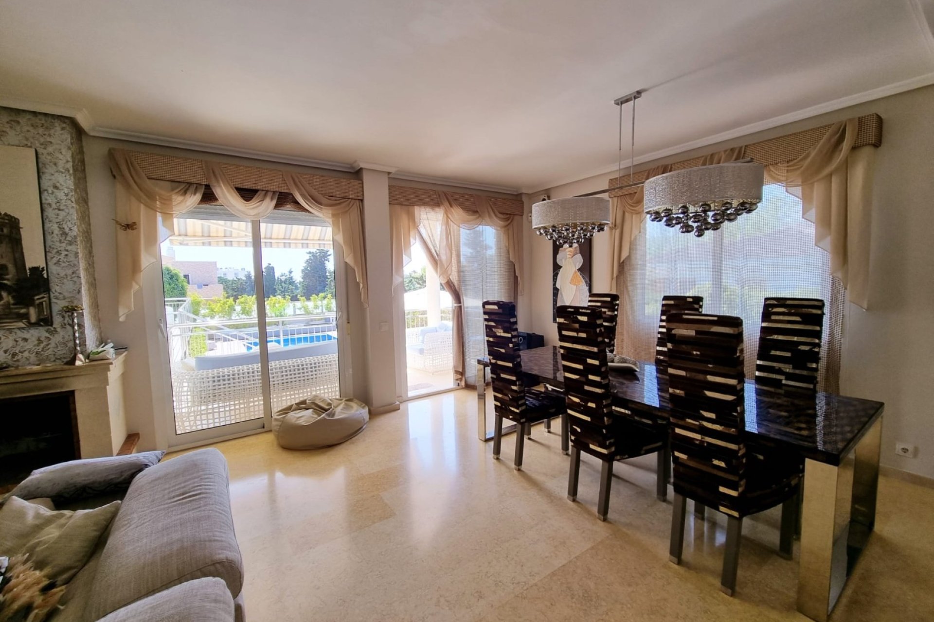 Wiederverkauf - Villa - Torrevieja - Costa Blanca Süd