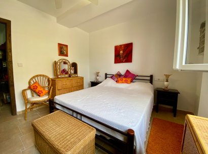 Villa · Herverkoop - Algorfa · Lomas De La Juliana · Alicante · Spanje