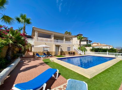 Villa · Herverkoop - Algorfa · Lomas De La Juliana · Alicante · Spanje