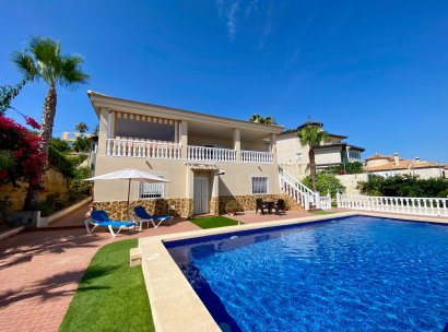 Villa · Herverkoop - Algorfa · Lomas De La Juliana · Alicante · Spanje
