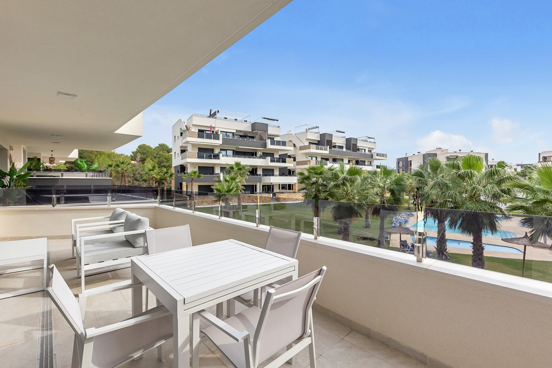 Resale - Apartment - Orihuela - Costa Blanca South