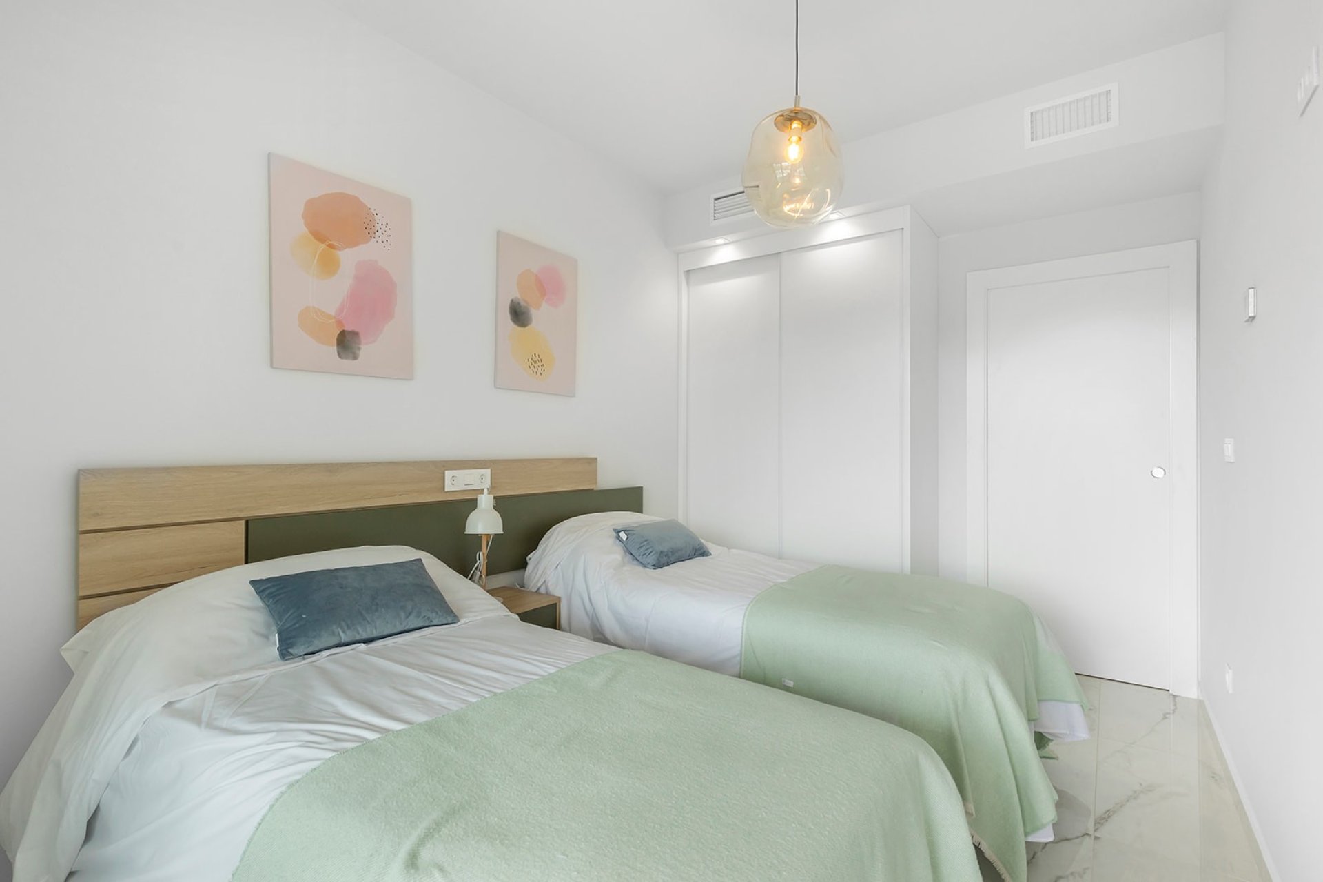 Resale - Apartment - Orihuela - Costa Blanca South