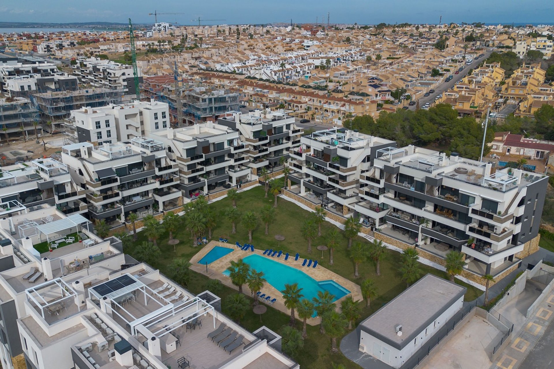 Resale - Apartment - Orihuela - Costa Blanca South