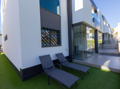 Apartment · Resale - Punta Prima · Alicante · Spain