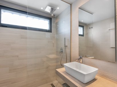 Apartment · Resale - Punta Prima · Alicante · Spain