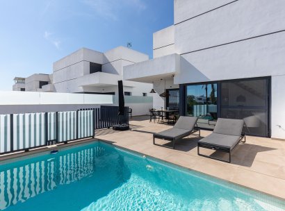 Hus · Återförsäljning - Dolores · Alicante · Spanien