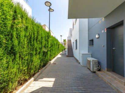 Appartement · Herverkoop - Pilar de la Horadada · Alicante · Spanje