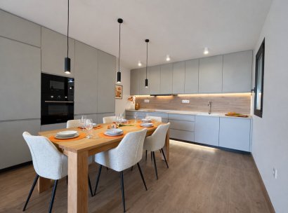 2. Town house / tussenwoning · Herverkoop - Benijofar · Pueblo · Alicante · Spanje