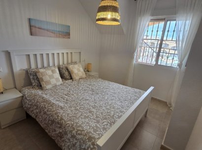 Appartement - Penthouse · Herverkoop - Torrevieja · Los Balcones · Alicante · Spanje