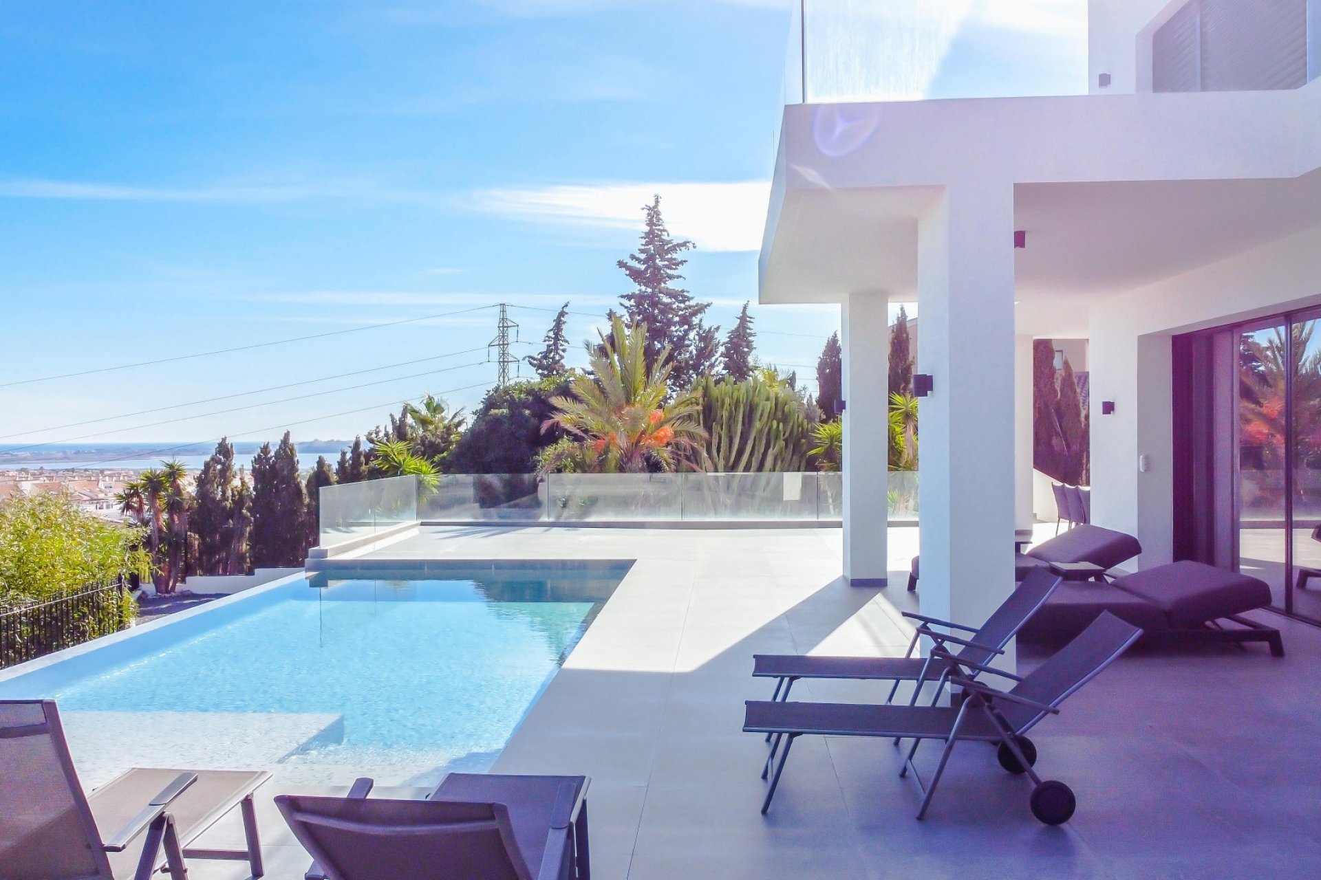 Återförsäljning - Villa - Ciudad Quesada