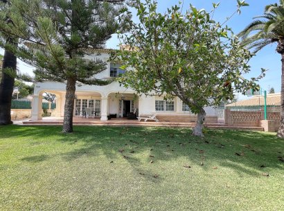 Villa · Resale - Cabo Roig · Alicante · Spain