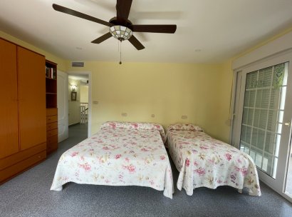 Villa · Resale - Cabo Roig · Alicante · Spain