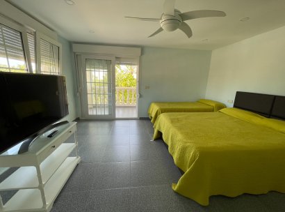Villa · Resale - Cabo Roig · Alicante · Spain