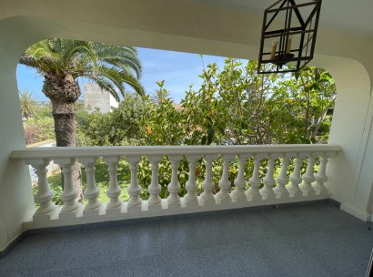 Villa · Resale - Cabo Roig · Alicante · Spain
