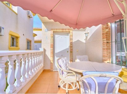 Villa · Wiederverkauf - La Herrada · Alicante · Spanien