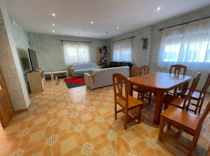 Villa · Wiederverkauf - Albatera · Alicante · Spanien