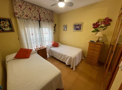 Radhus · Återförsäljning - Guardamar del Segura · Alicante · Spanien