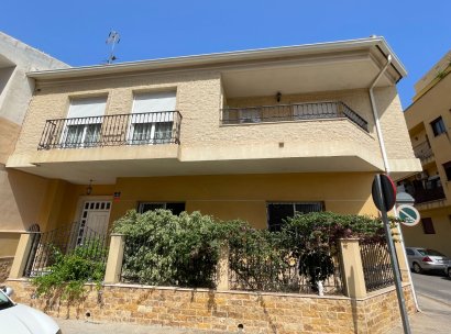 Stadthaus · Wiederverkauf - Formentera de Segura · Alicante · Spanien