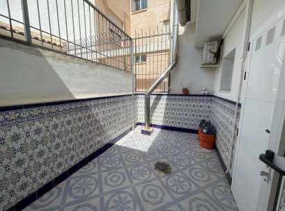 Stadthaus · Wiederverkauf - Formentera de Segura · Alicante · Spanien